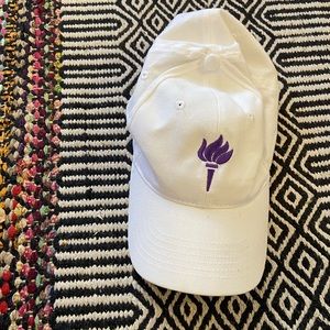 NYU Stern white baseball cap hat